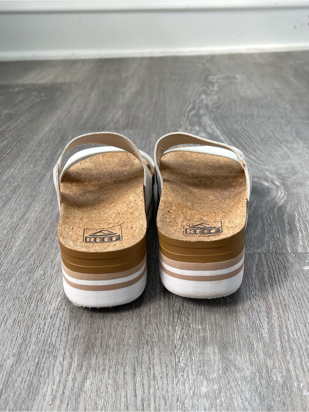 REEF Cushion High Vista Platform Sandals Size 5 - Picture 4 of 5